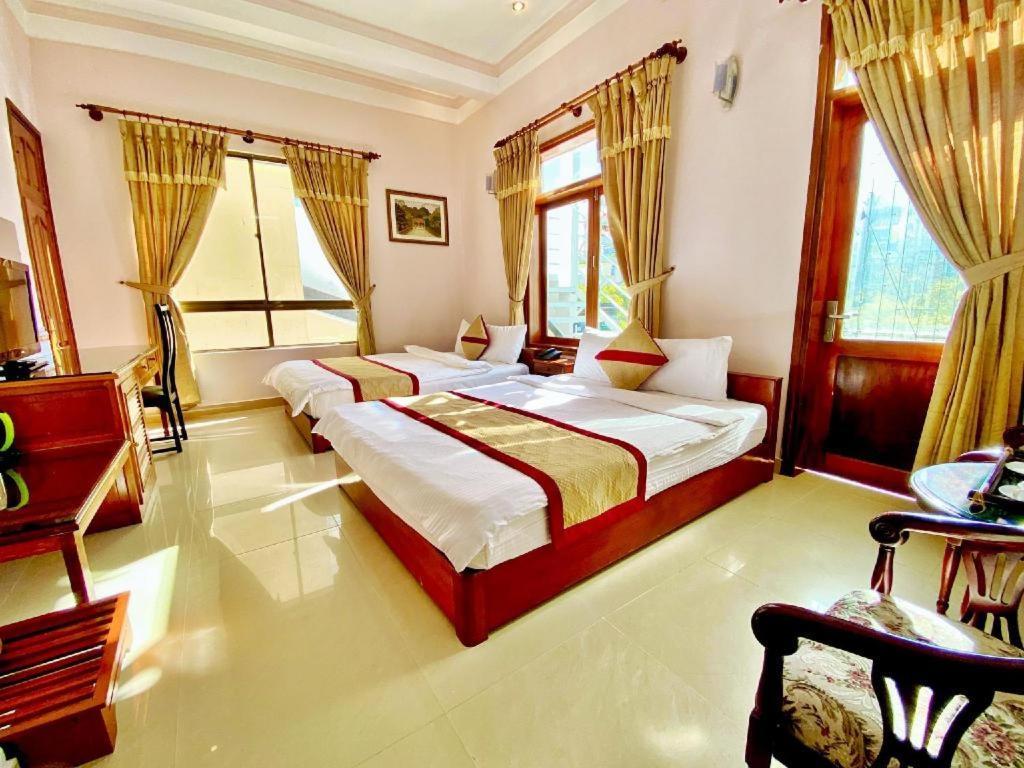 Gold Night Hotel Dalat Exterior foto