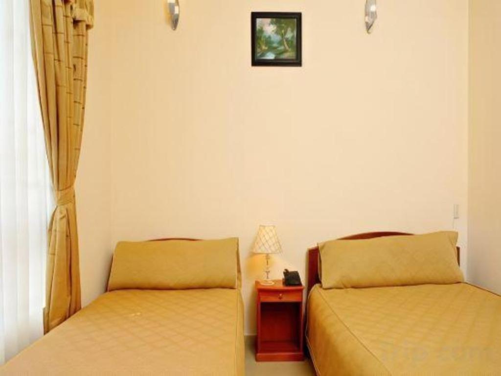 Gold Night Hotel Dalat Exterior foto