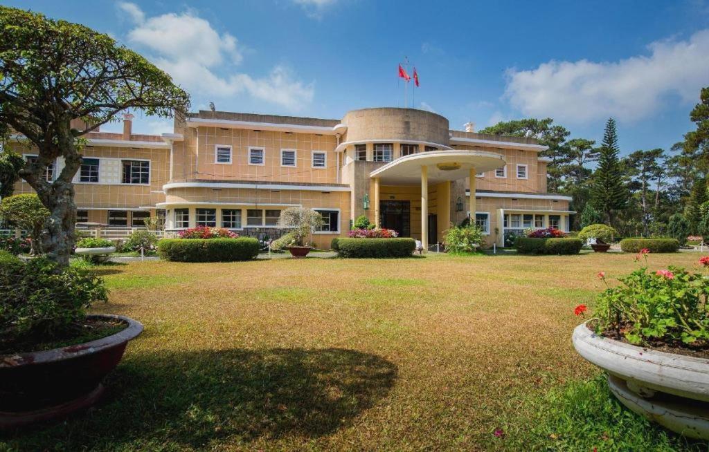 Gold Night Hotel Dalat Exterior foto
